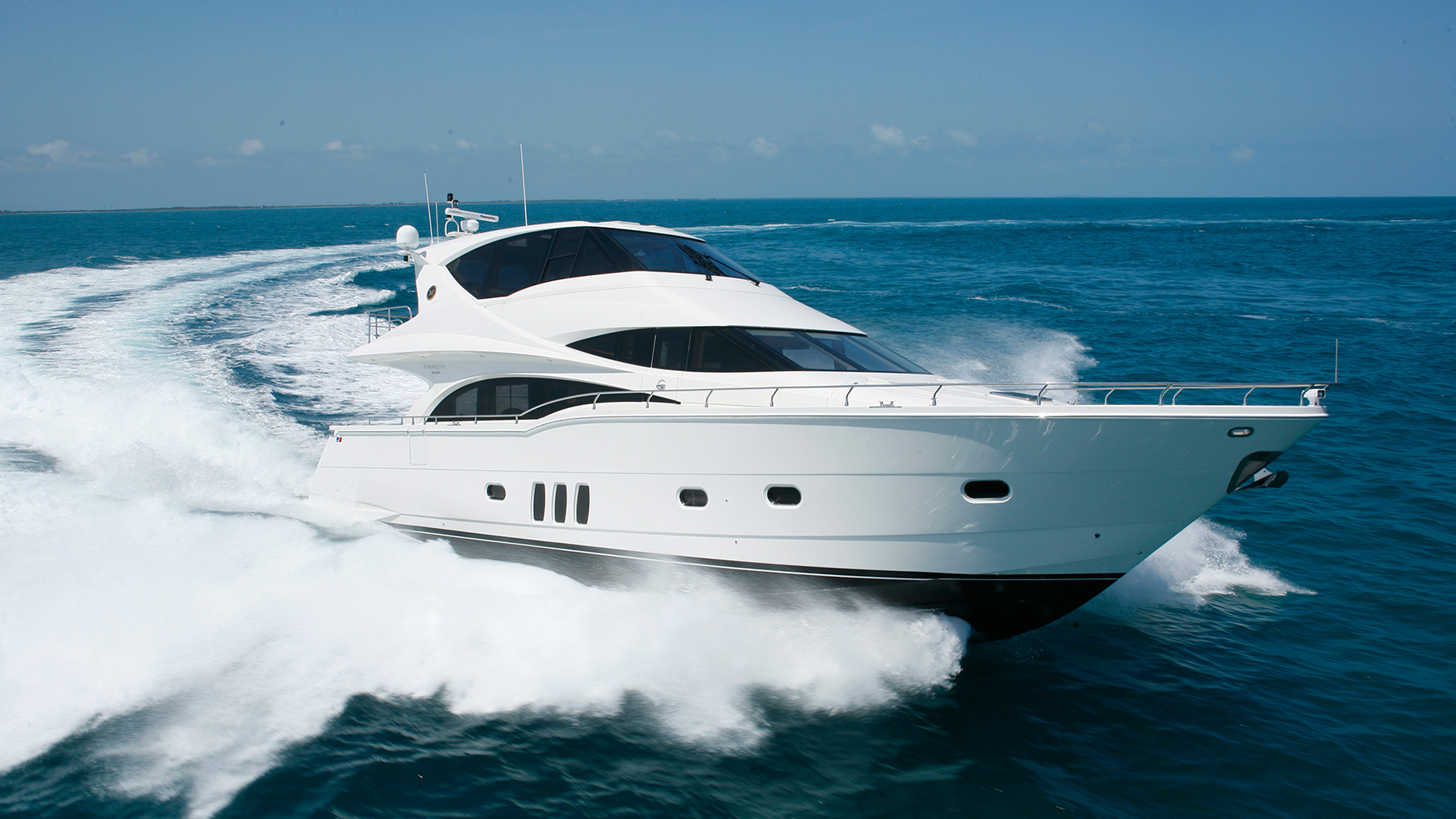 Marquis Yachts 720 Tri Deck