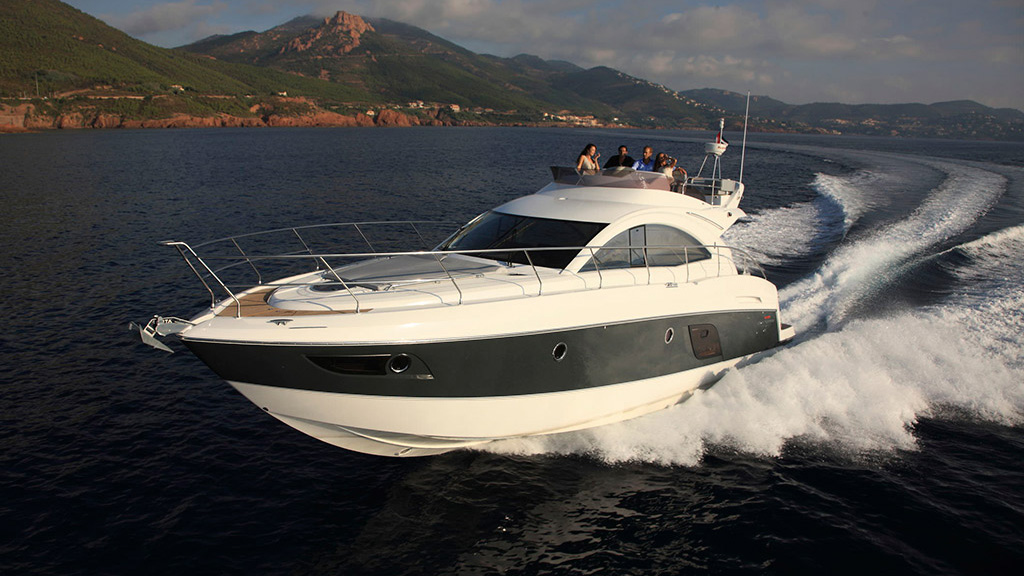 Monte Carlo 49 Flybridge