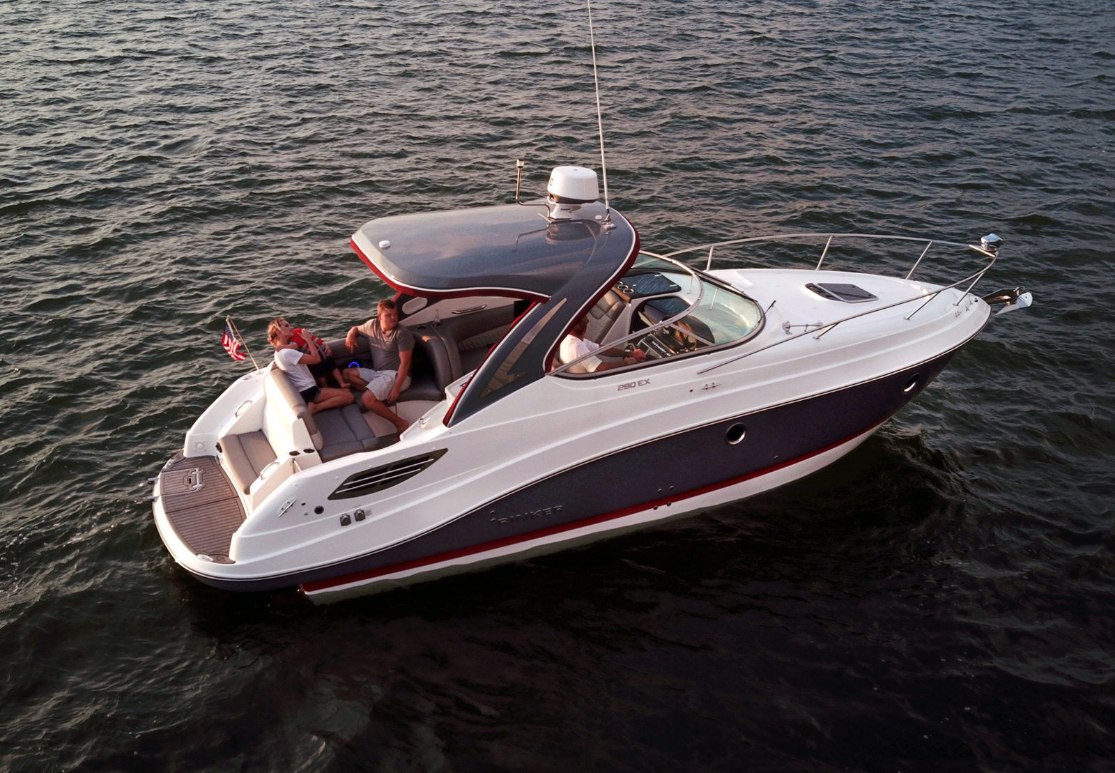 Rinker 290EX Express Cruiser