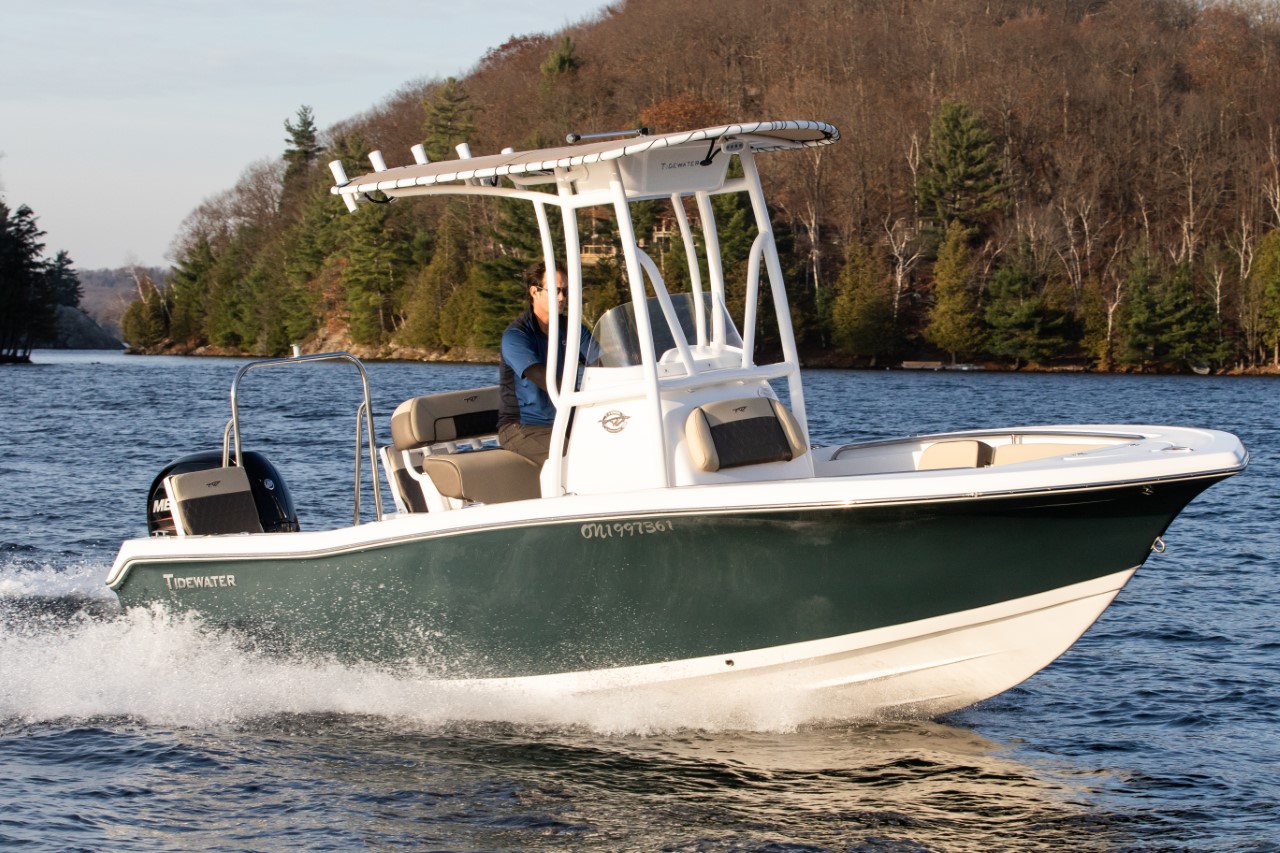 Tidwwater 198 Center Console Adventure