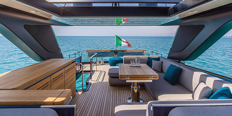 Web 31 Sessantasette 112 Flybridge