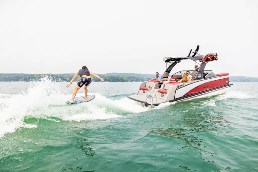 2023 Avalon Waketoon 23 Power Boating Magazine