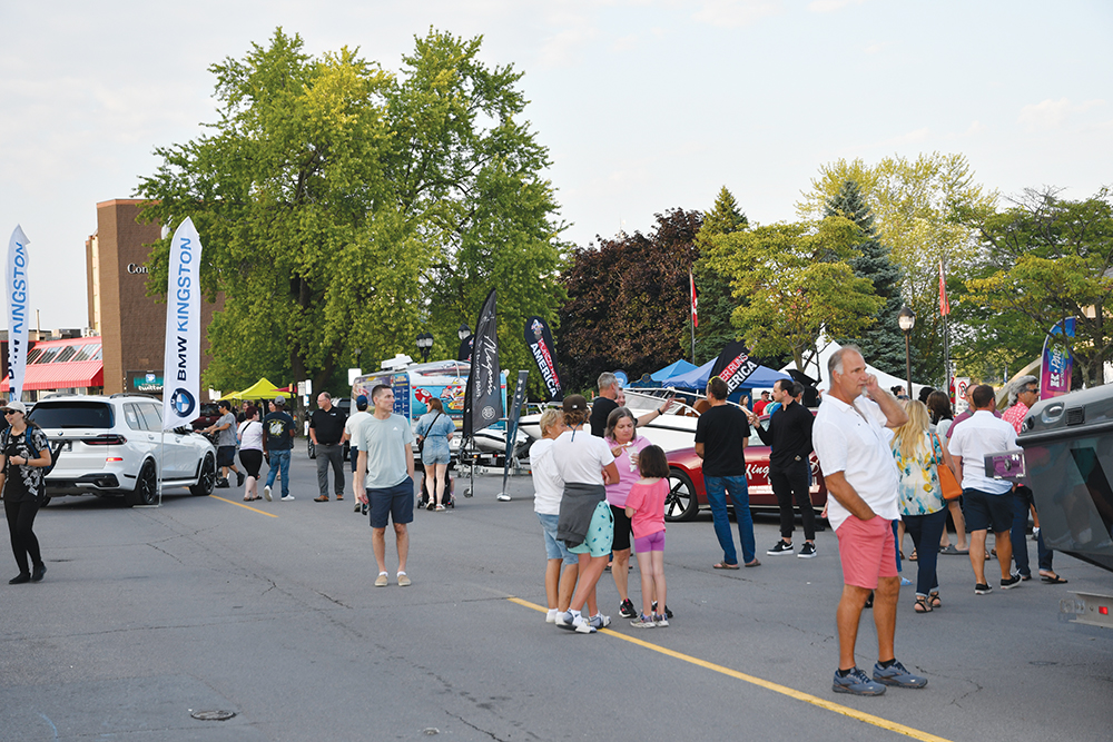 1000 Islands poker run