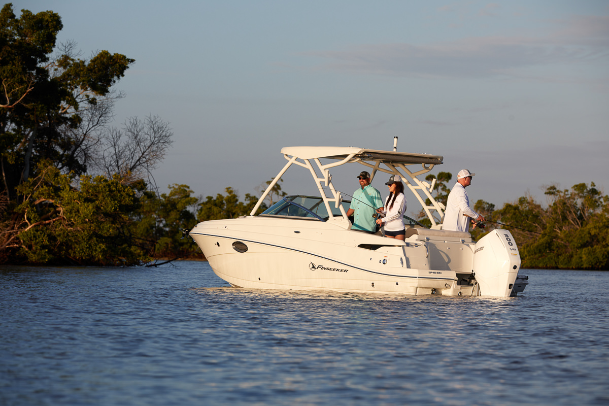 Crownline